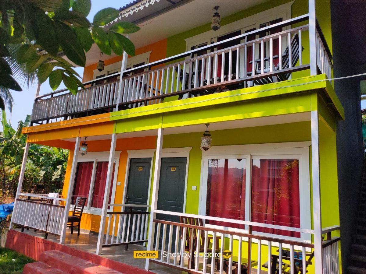 Casa Seaesta Beach Cottages And Suites Arambol Exteriör bild