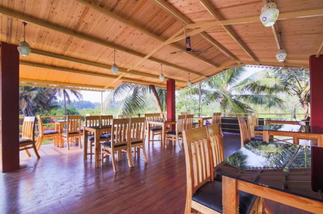Casa Seaesta Beach Cottages And Suites Arambol Exteriör bild